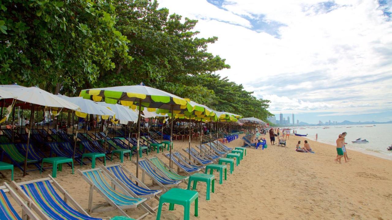 Hotel Max'S Beach House Pattaya Exterior foto